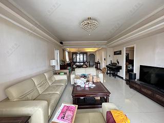 Mid Levels East - United Mansion 03