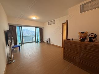 West Kowloon - The Harbourside Block 3 07