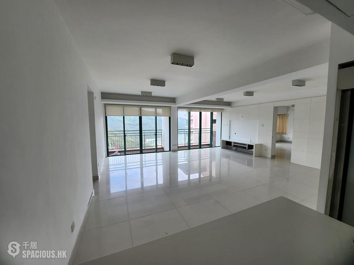 Discovery Bay - Discovery Bay Phase 13 Chianti 01