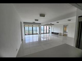 Discovery Bay - Discovery Bay Phase 13 Chianti 02