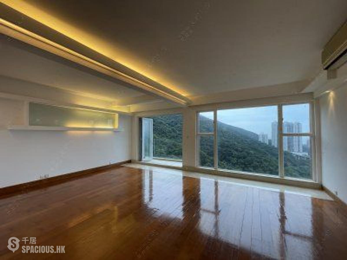 Repulse Bay - Ridge Court 01