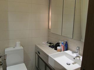 Sai Ying Pun - Island Crest 06