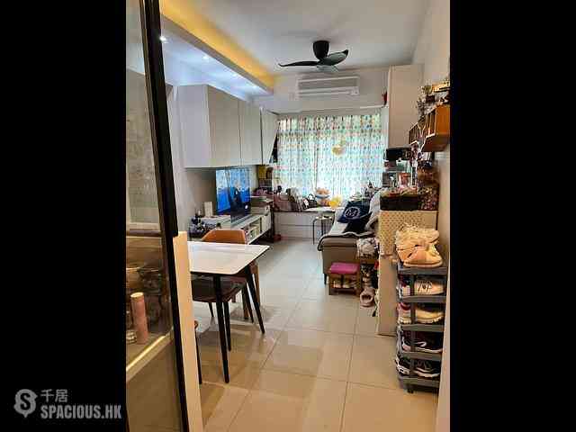 Hung Hom - Royal Peninsula Block 2 01