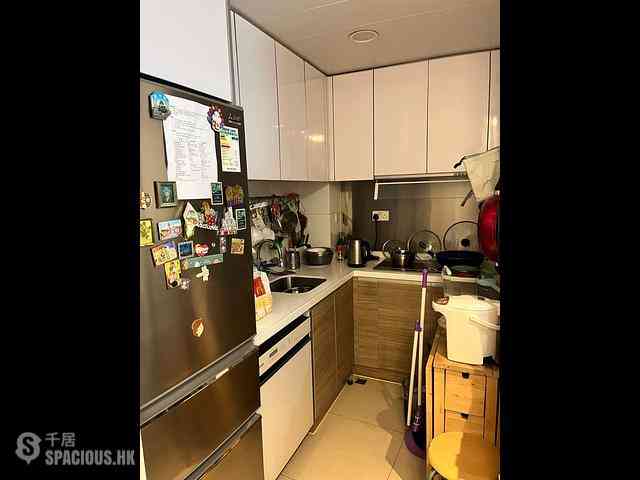 Hung Hom - Royal Peninsula Block 2 02