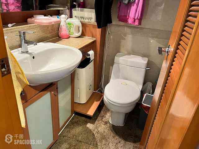 Hung Hom - Royal Peninsula Block 2 08