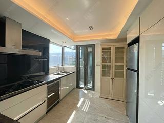Pak Shek Kok - Providence Bay Phase 2 Providence Peak Block 3 02
