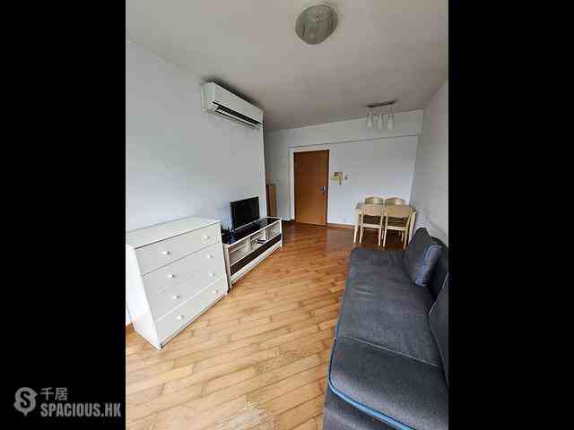 Tung Chung - Coastal Skyline Phase 1 Block 1 02
