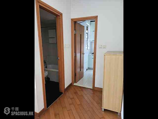 Tung Chung - Coastal Skyline Phase 1 Block 1 07