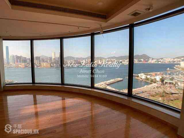 Wan Chai - The Sun's Group Centre 02