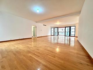 Mid Levels Central - Estoril Court Block 3 02