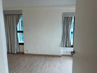 Mid Levels West - 80 Robinson Road 07