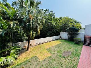 Chung Hom Kok - Casa Del Sol 03
