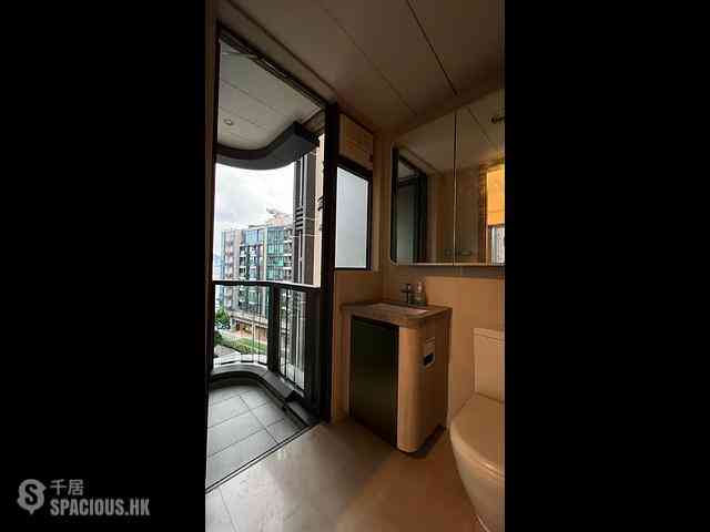 Tseung Kwan O - Alto Residences Block 5 06