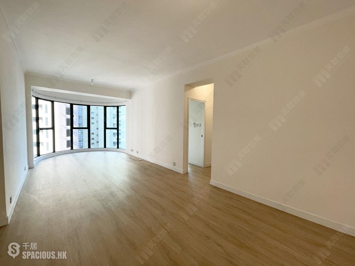 Mid Levels Central - Hillsborough Court Block 4 01