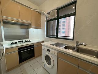 Mid Levels Central - Hillsborough Court Block 4 04