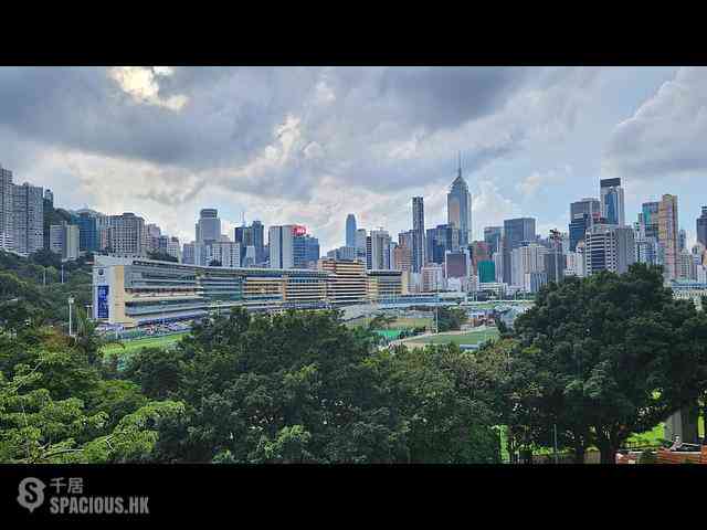 Happy Valley - Happy Mansion 01