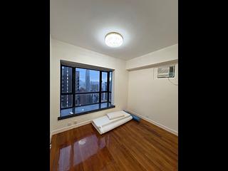 Mid Levels Central - Vantage Park Block 1 08
