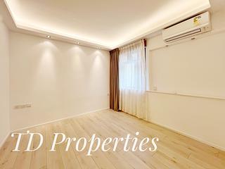 Tai Hang - Winway Court 06
