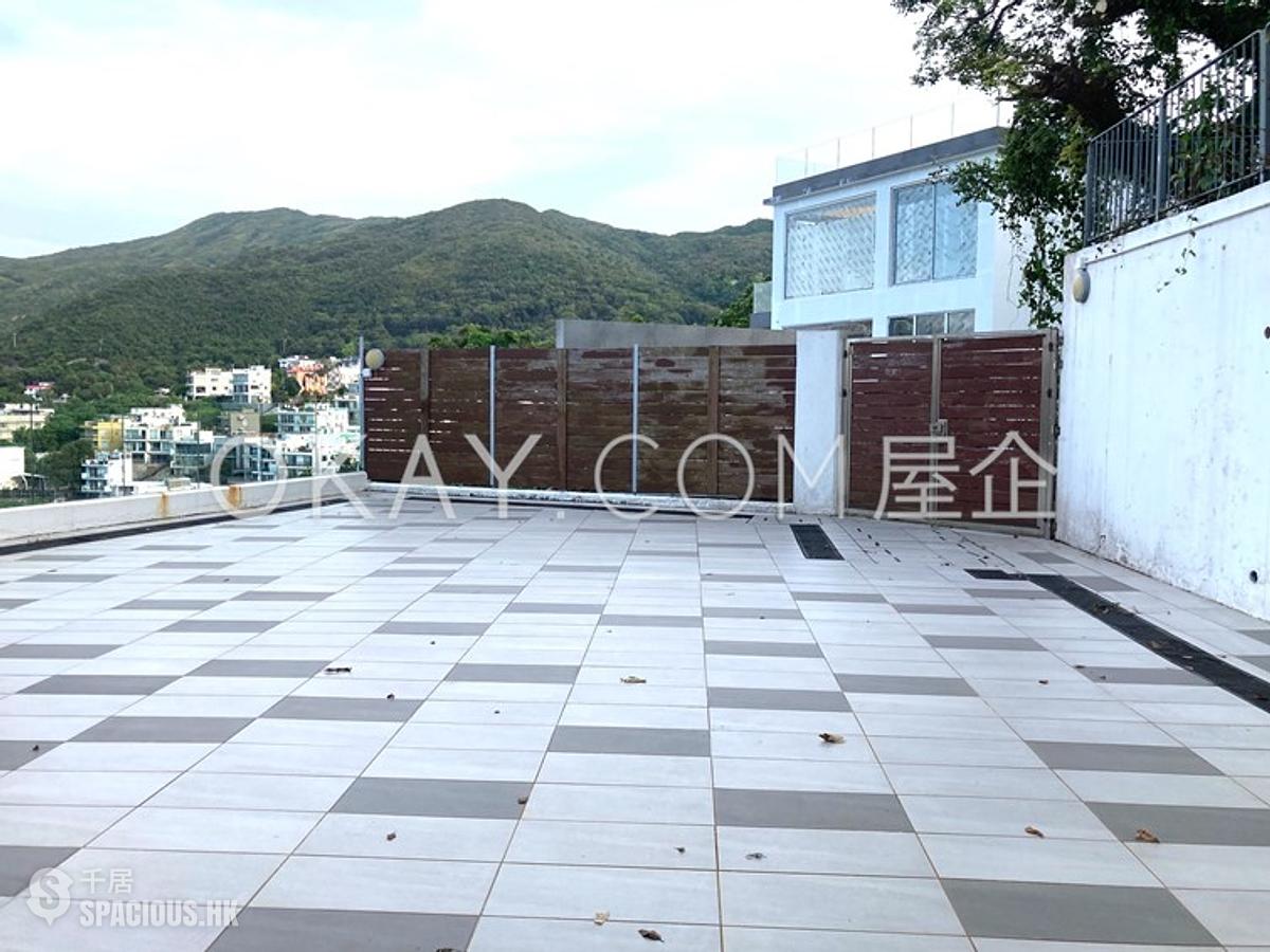 Clear Water Bay - Sheung Sze Wan 01