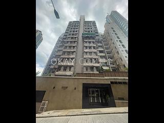 Mid Levels West - Chong Yuen 17