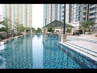 Tai Kok Tsui - The Long Beach 02