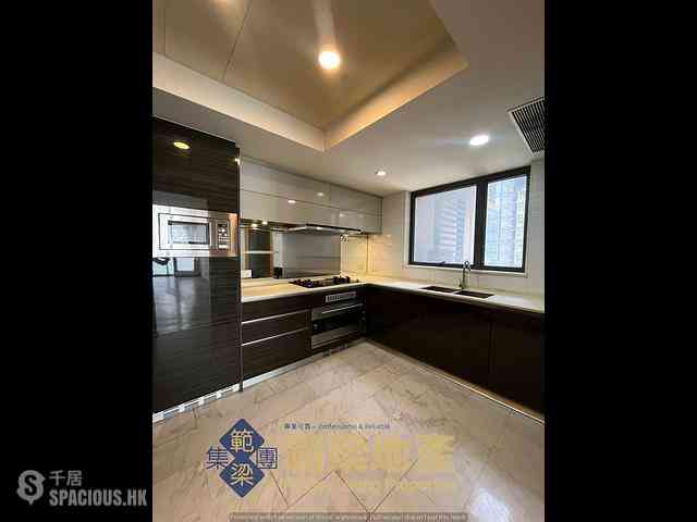 Tung Chung - The Visionary Tower 1 02