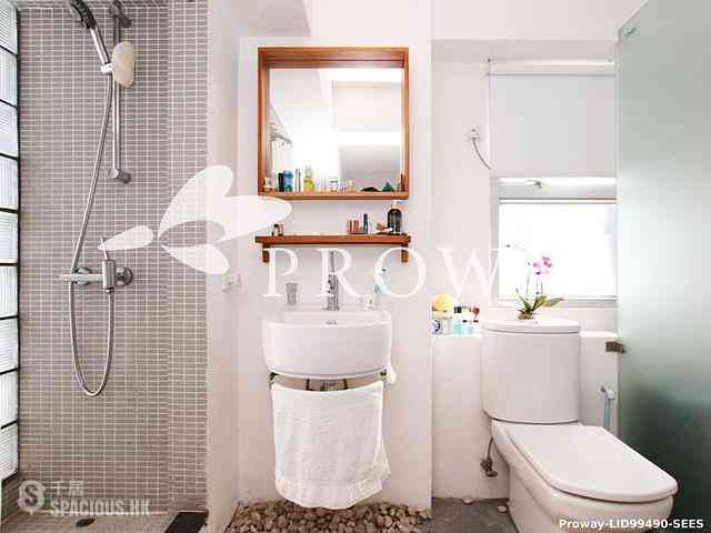 Wan Chai - Golden Coronation Building(Kam Koon Building) 08