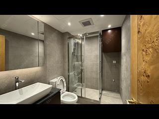 Wan Chai - Convention Plaza Apartments 07