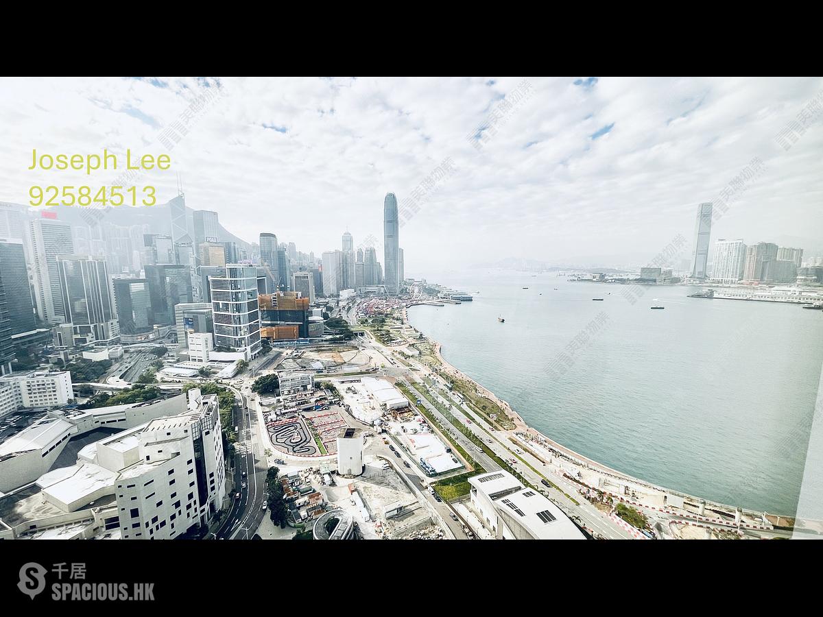 Wan Chai - Convention Plaza Apartments 01