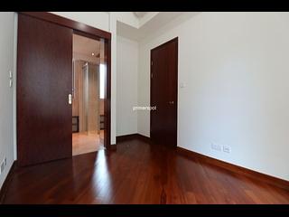 Wan Chai - The Avenue Phase 1 05