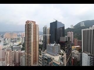 Wan Chai - The Avenue Phase 1 06