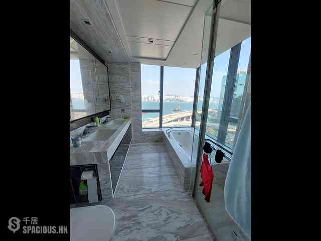 North Point - Victoria Harbour Phase 1B Tower 1 06