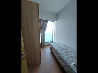 North Point - Victoria Harbour Phase 1B Tower 1 11