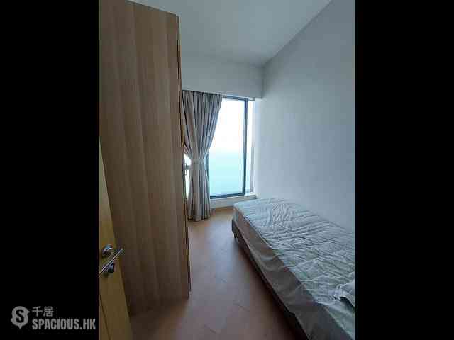 North Point - Victoria Harbour Phase 1B Tower 1 11