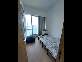North Point - Victoria Harbour Phase 1B Tower 1 12