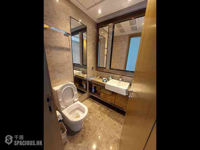 North Point - Victoria Harbour Phase 1B Tower 1 15