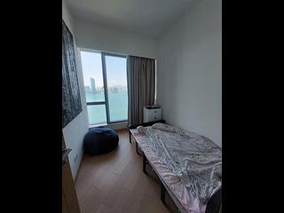 North Point - Victoria Harbour Phase 1B Tower 1 16