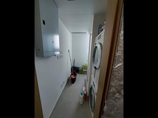 North Point - Victoria Harbour Phase 1B Tower 1 17