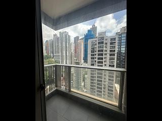 Sai Ying Pun - Island Crest Block 2 02