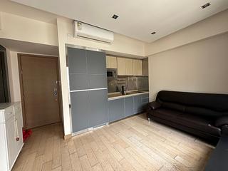 Sai Ying Pun - Island Crest Block 2 03