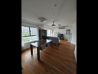 Quarry Bay - The Floridian Block 1 02