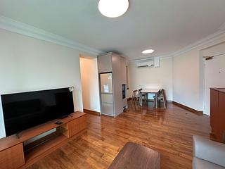 Wan Chai - Royal Court 03