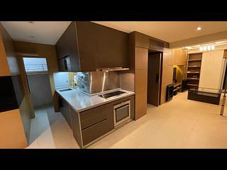 Sai Ying Pun - Golden Phoenix Court 03