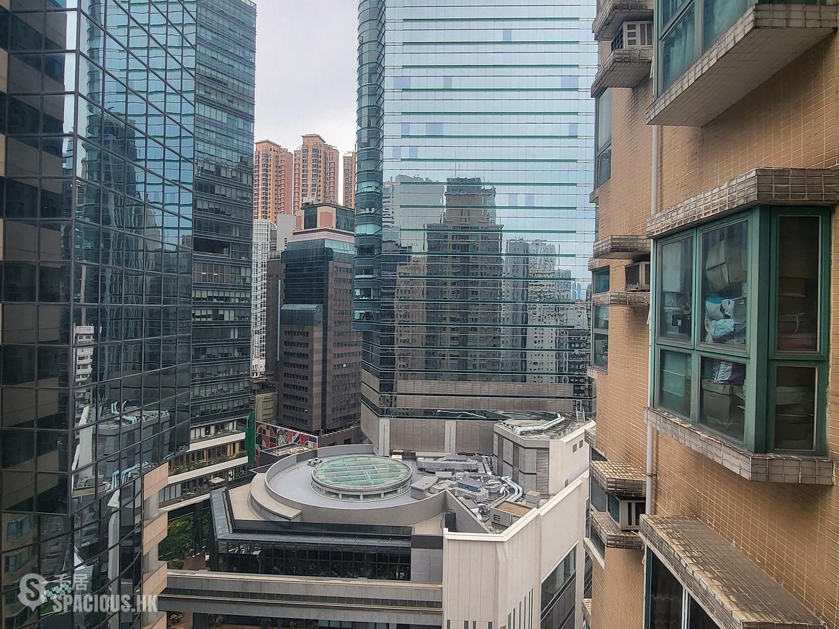 Causeway Bay - The Grandeur 01