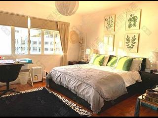 Pok Fu Lam - Scenic Villas 02