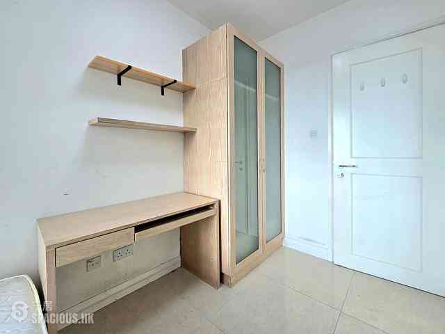 Tung Chung - Caribbean Coast Phase 2 Albany Cove 16