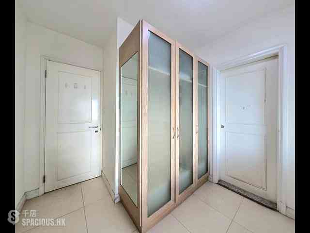 Tung Chung - Caribbean Coast Phase 2 Albany Cove 18