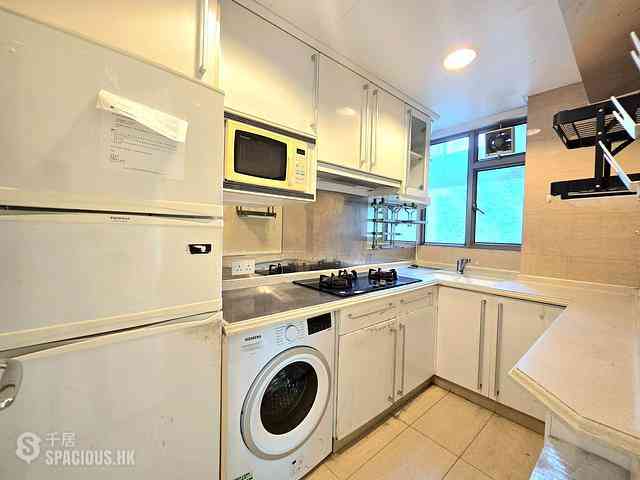 Tung Chung - Caribbean Coast Phase 2 Albany Cove 12