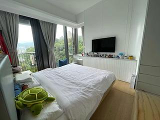 Ho Man Tin - Mantin Heights Block 10 02