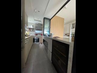 Ho Man Tin - Mantin Heights Block 10 05